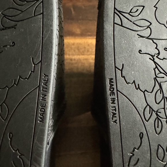 Versace Black Palazzo Pool Slides - Picture 8 of 10